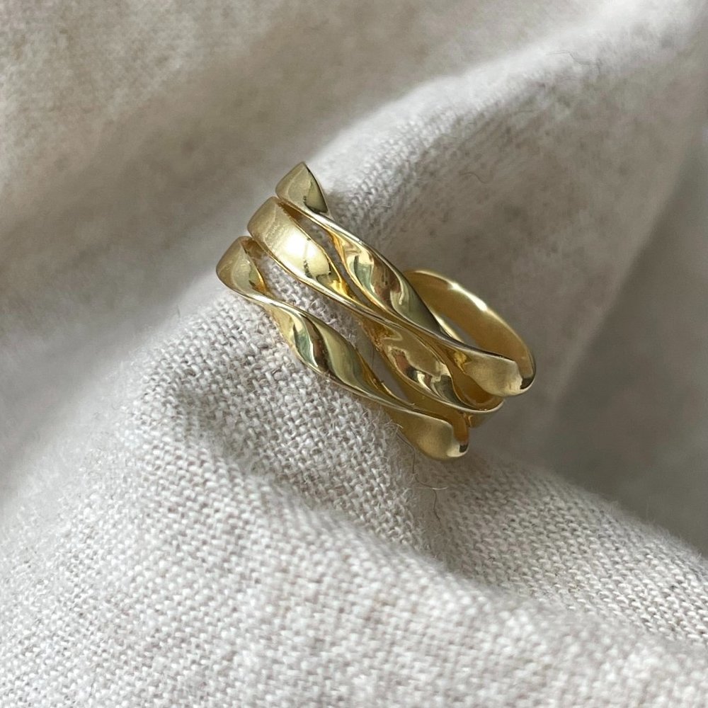 18 k gold plated ring